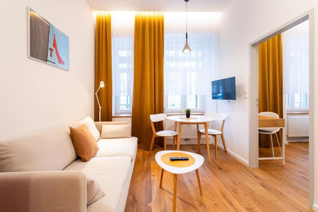 Cosy Apartment Koliste 25 เบอร์โน ภายนอก รูปภาพ